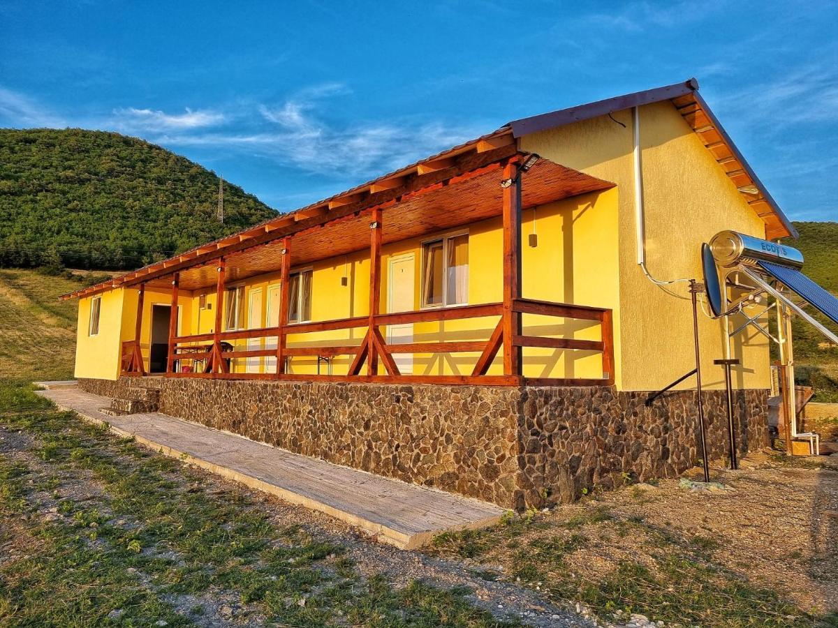 Cabana Vărad Coronini Moldova Veche Exterior foto