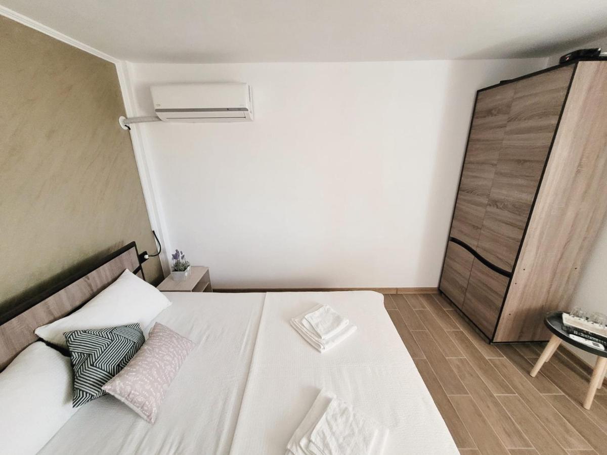 Cabana Vărad Coronini Moldova Veche Exterior foto